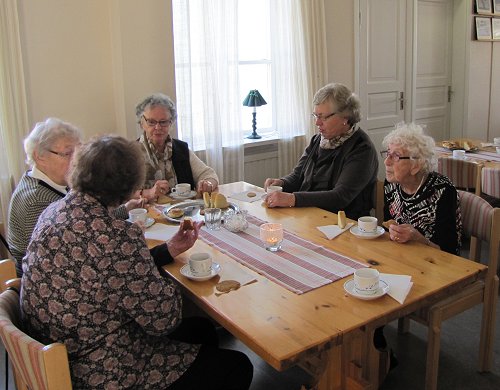 kyrksondag 5.jpg (49137 bytes)